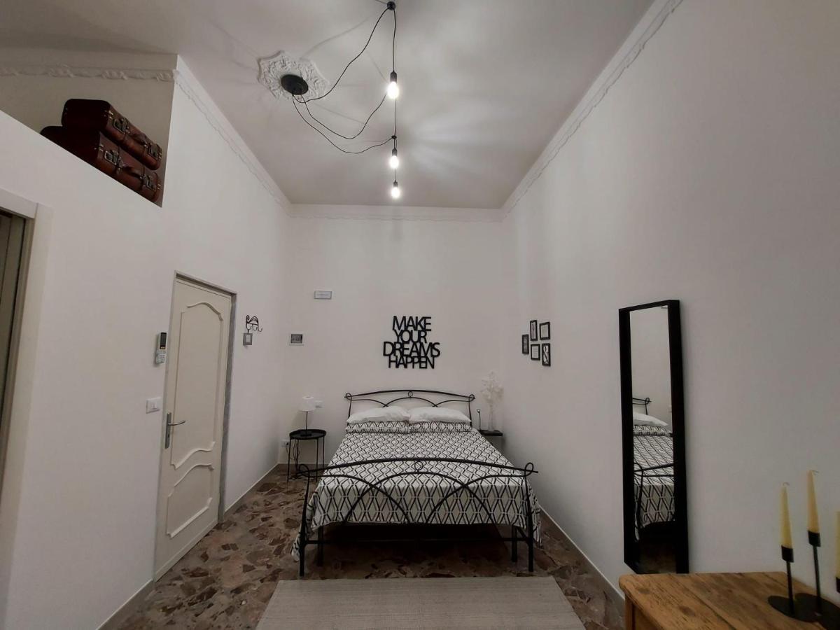 Stellammare Apulian House B&B Барі Екстер'єр фото